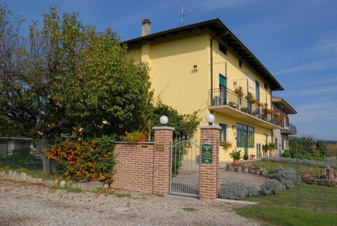 Agriturismo La Biandrina Carpignano Sesia Kültér fotó